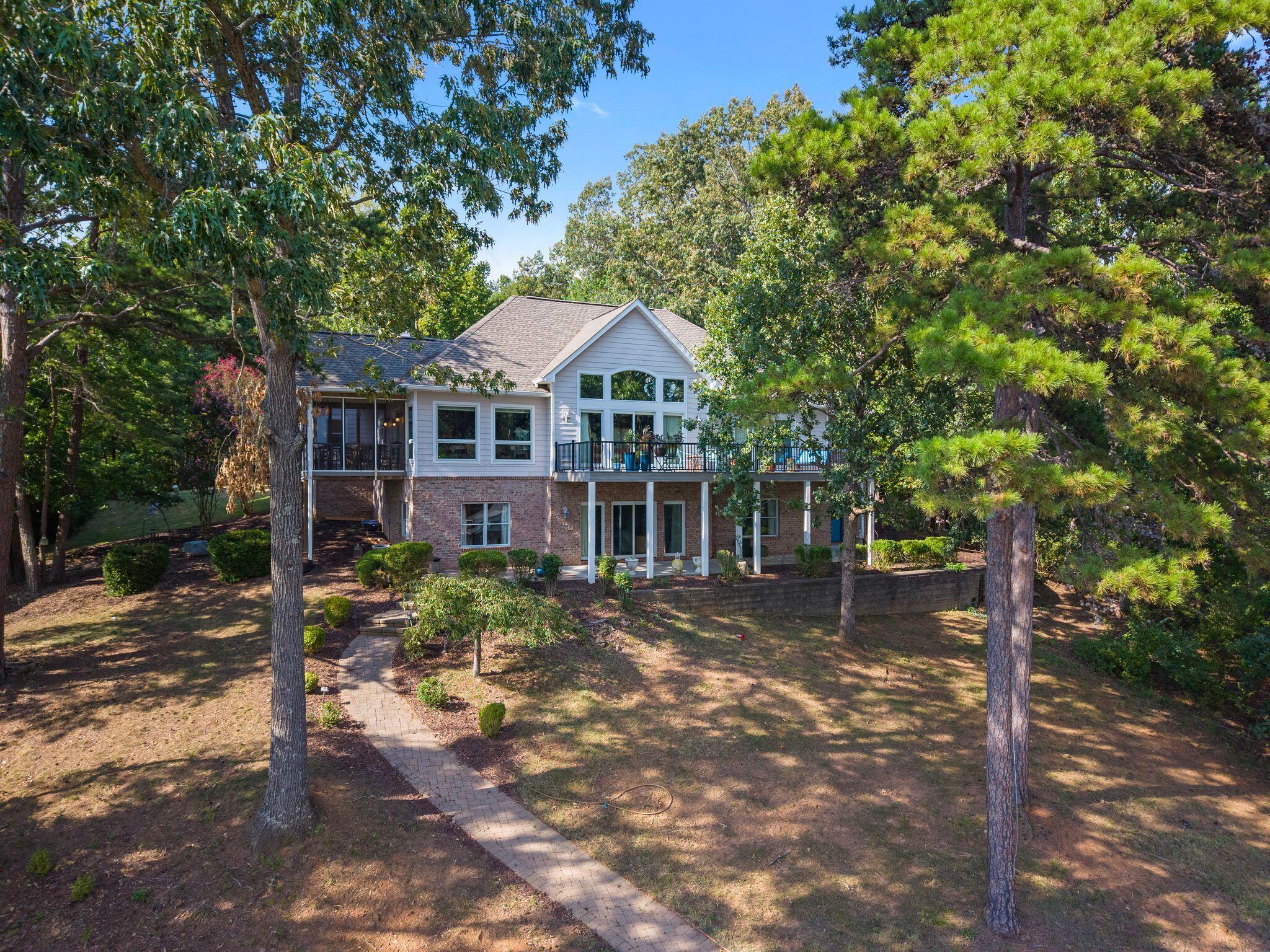 8875 Burnt Chimney RD