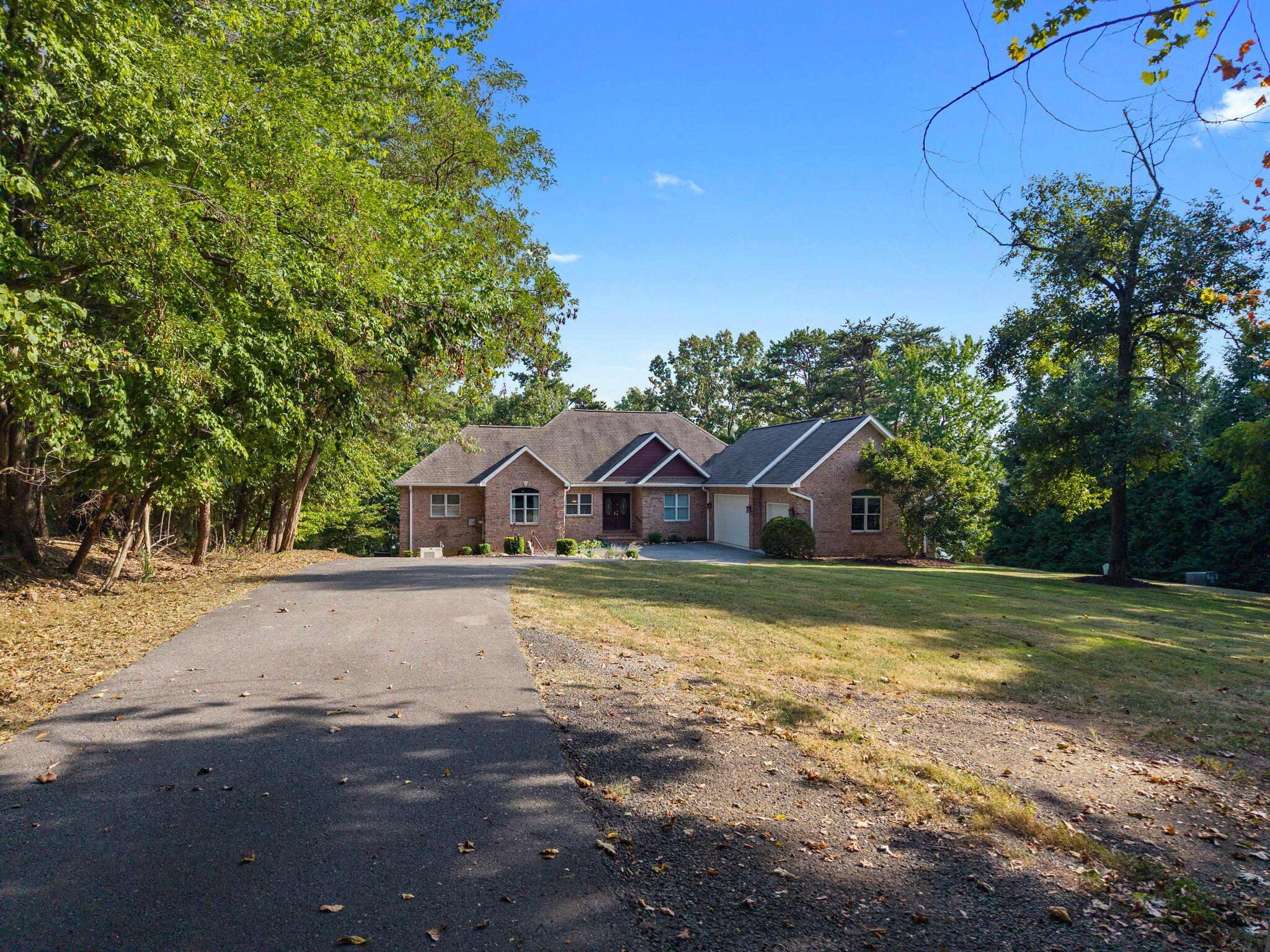 8875 Burnt Chimney RD