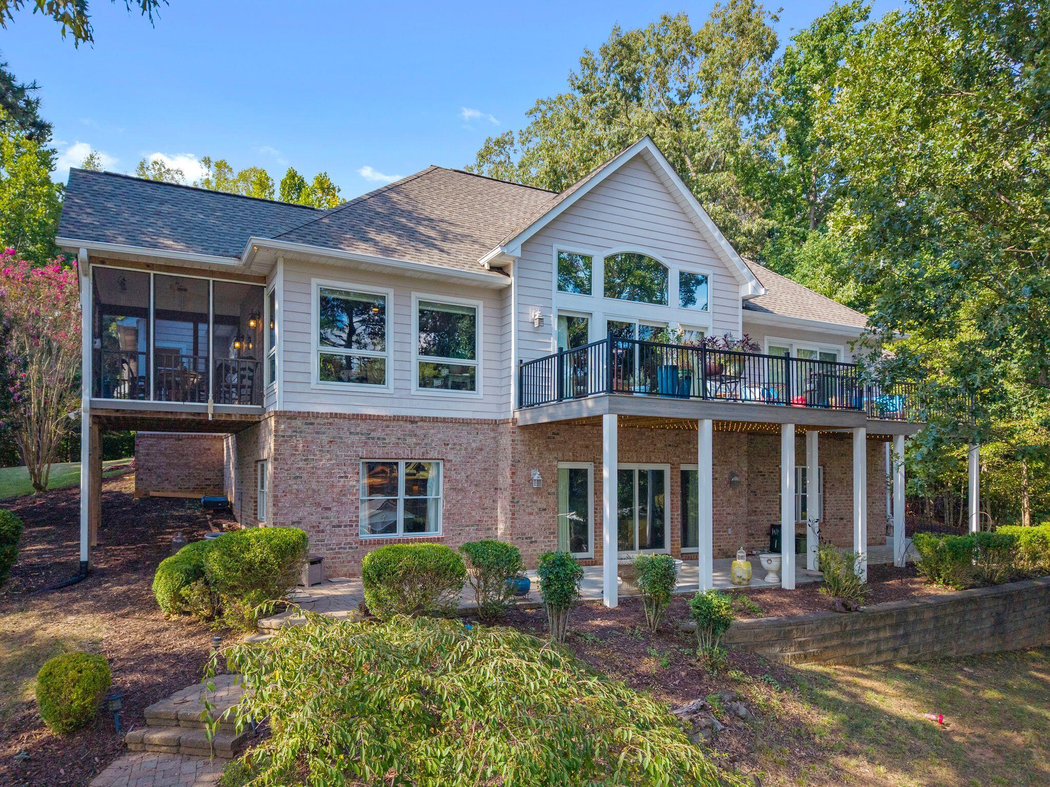 8875 Burnt Chimney RD