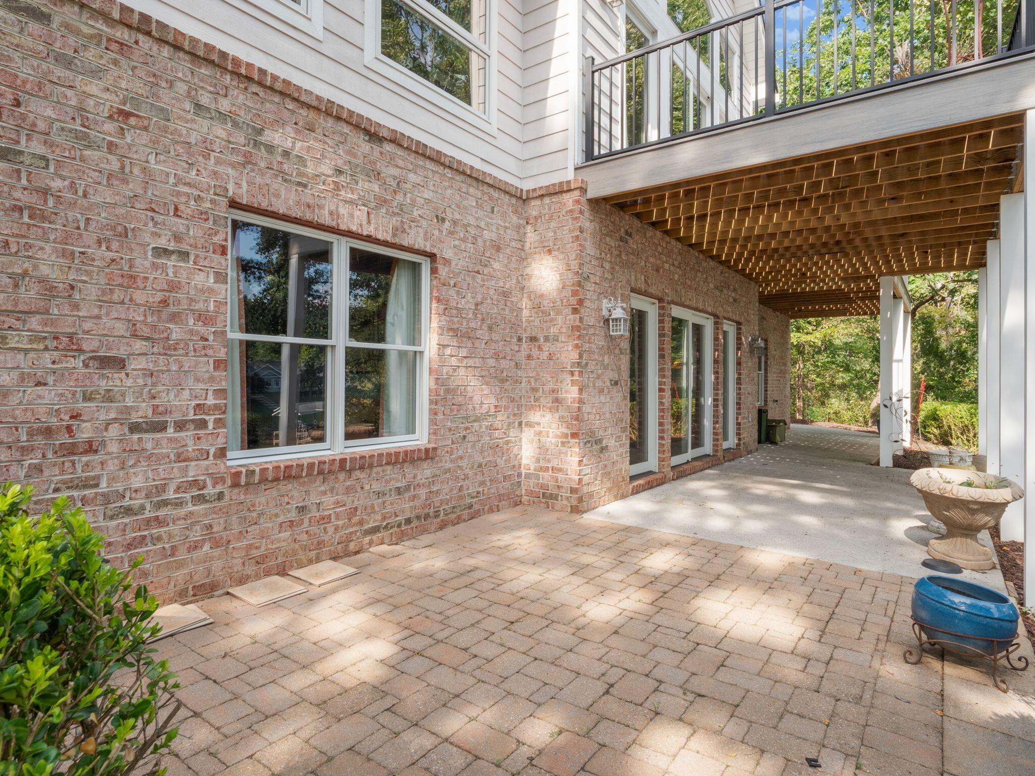 8875 Burnt Chimney RD