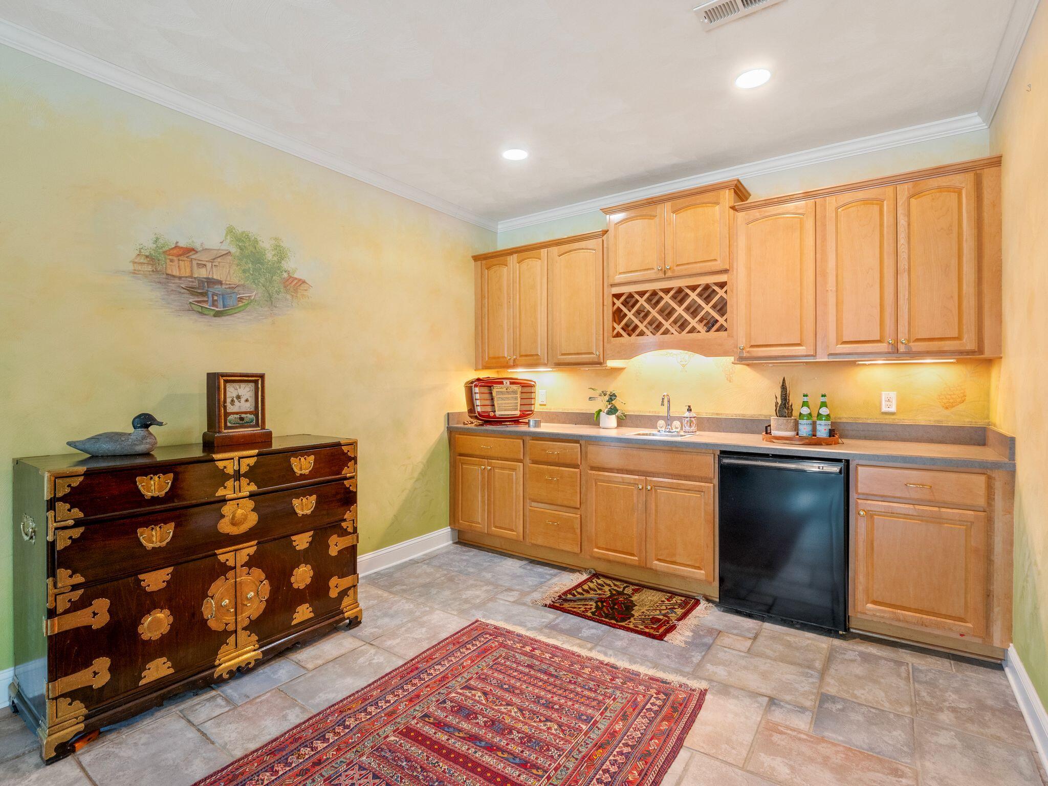 8875 Burnt Chimney RD