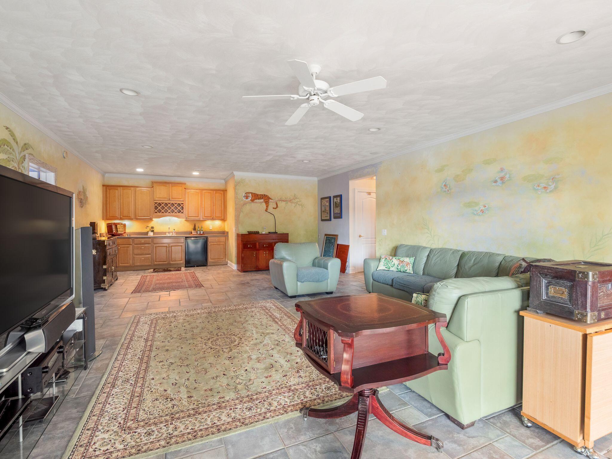 8875 Burnt Chimney RD