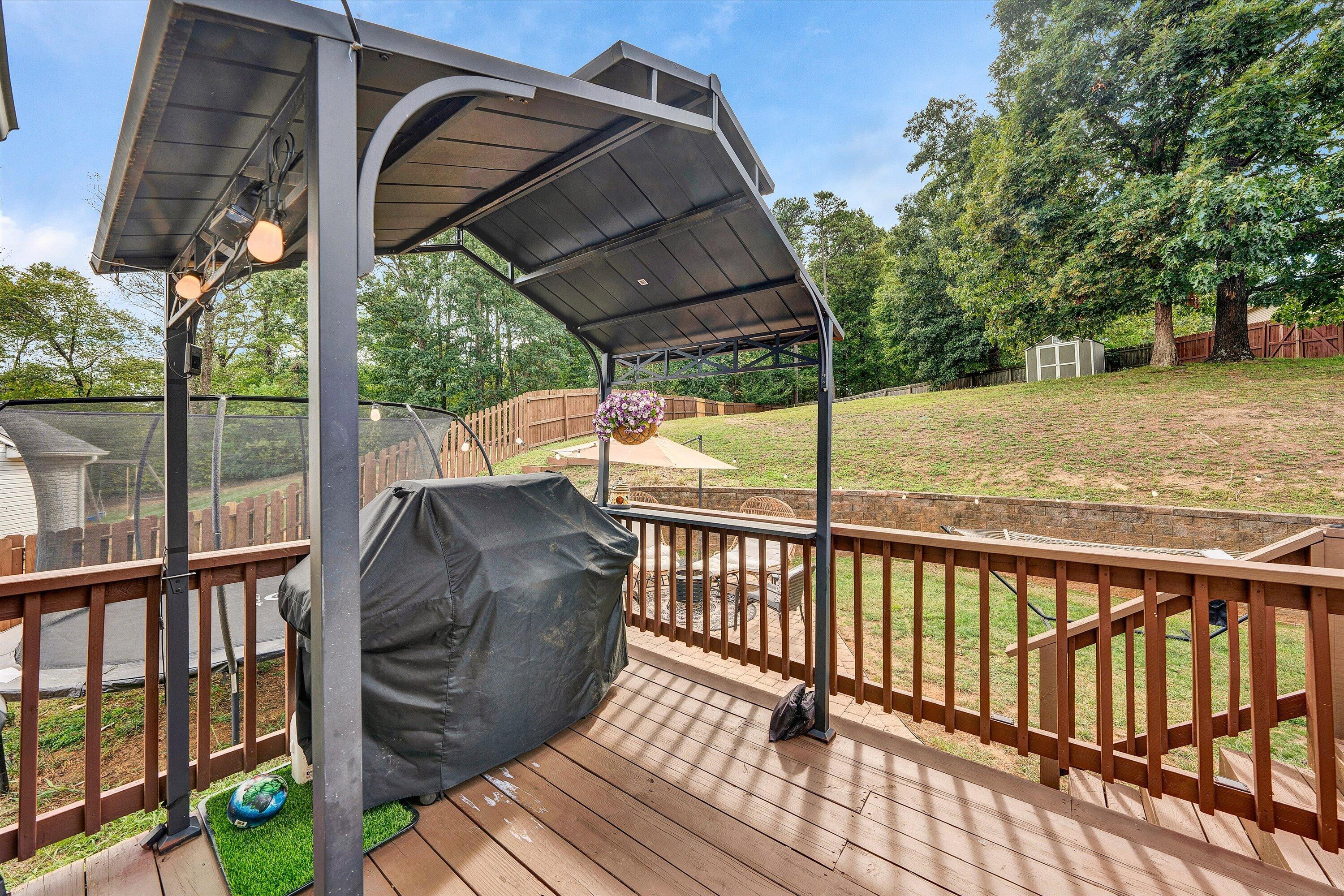 4541 Lomond CIR