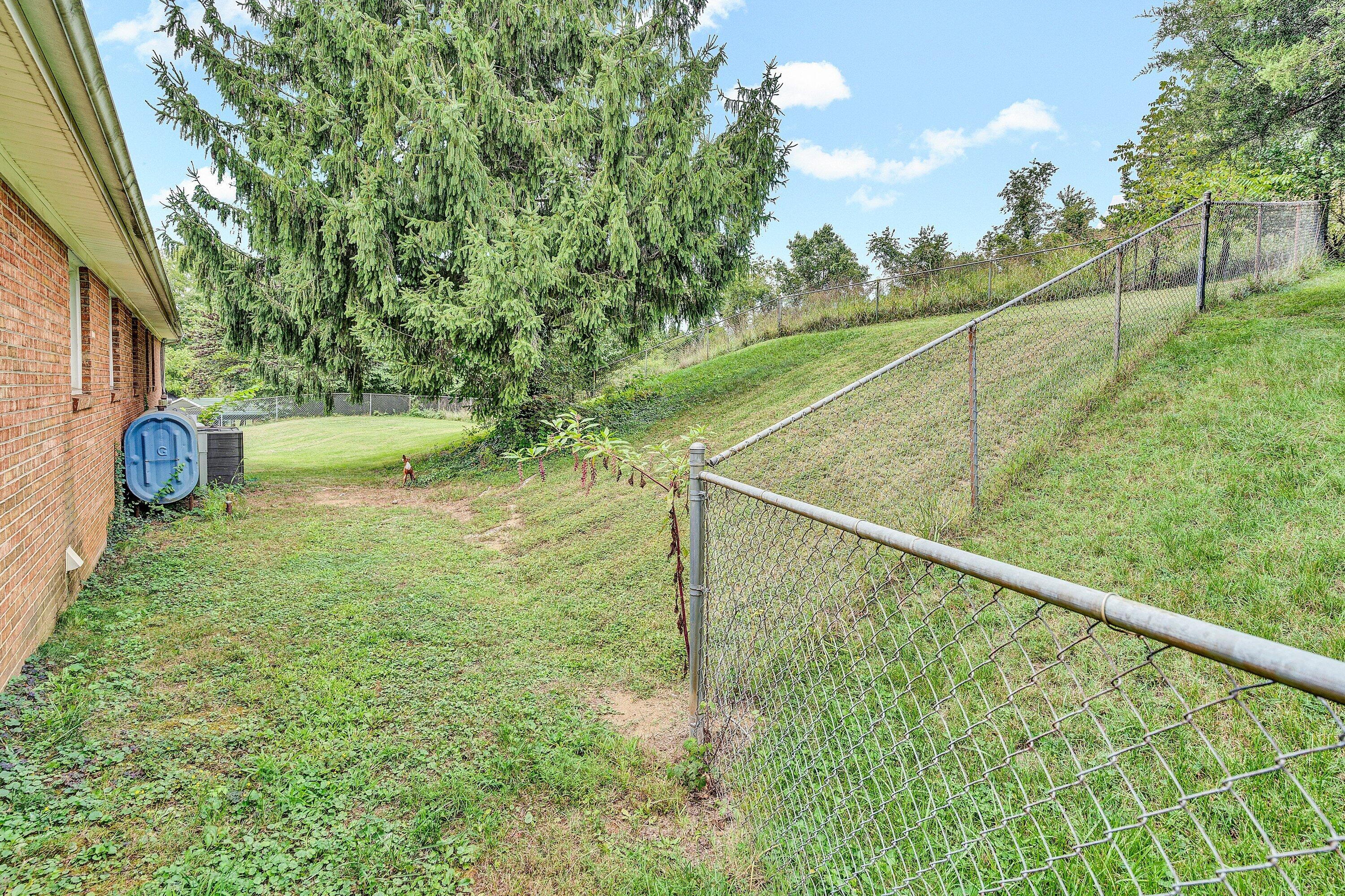 2925 Leslie LN SW 2925, 2931, 2941