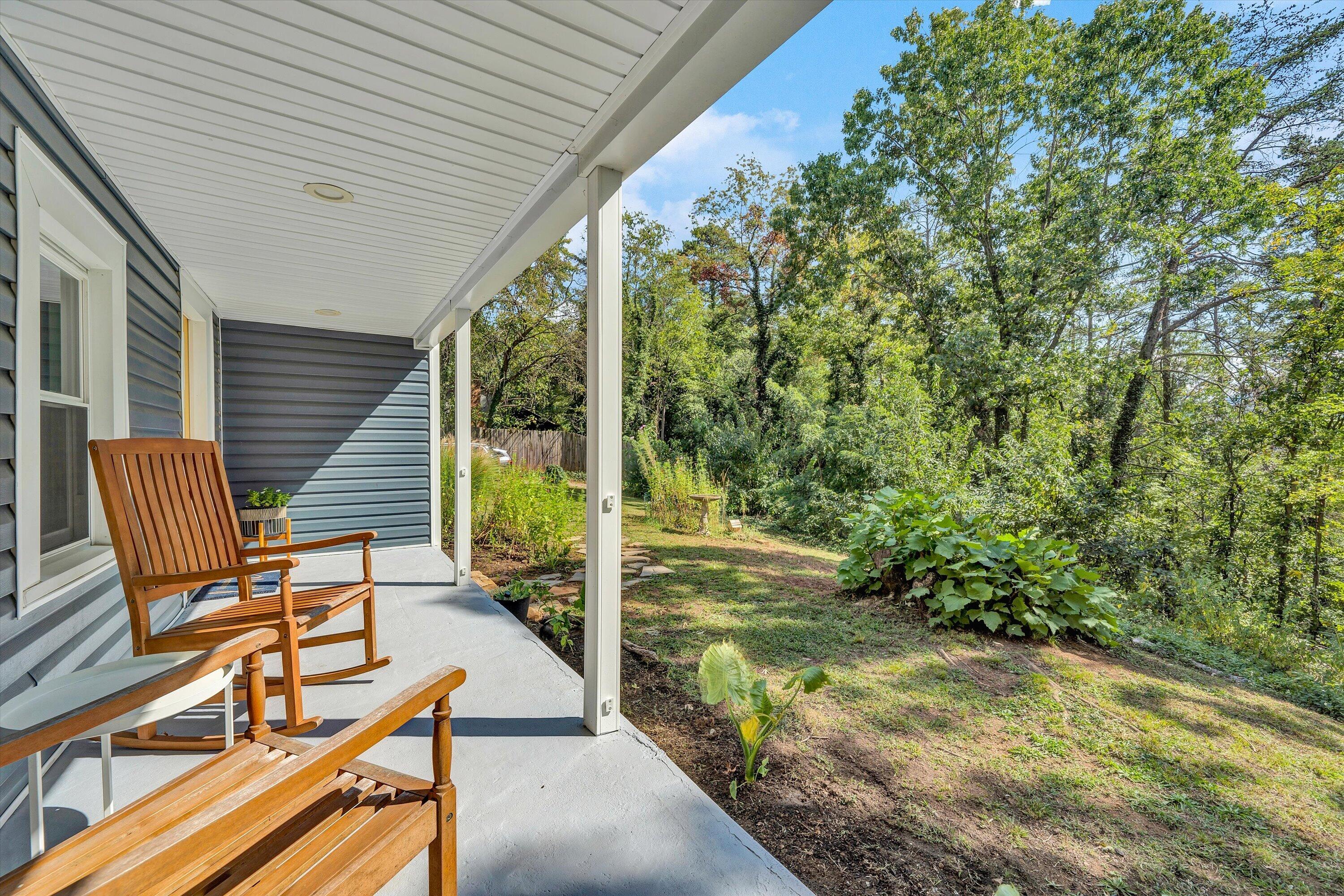 324 Jamie LN
