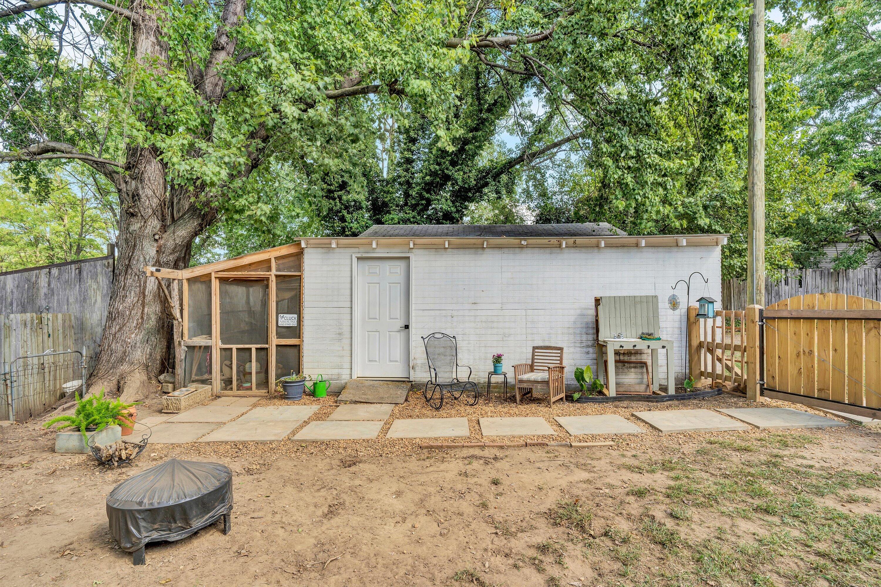 324 Jamie LN