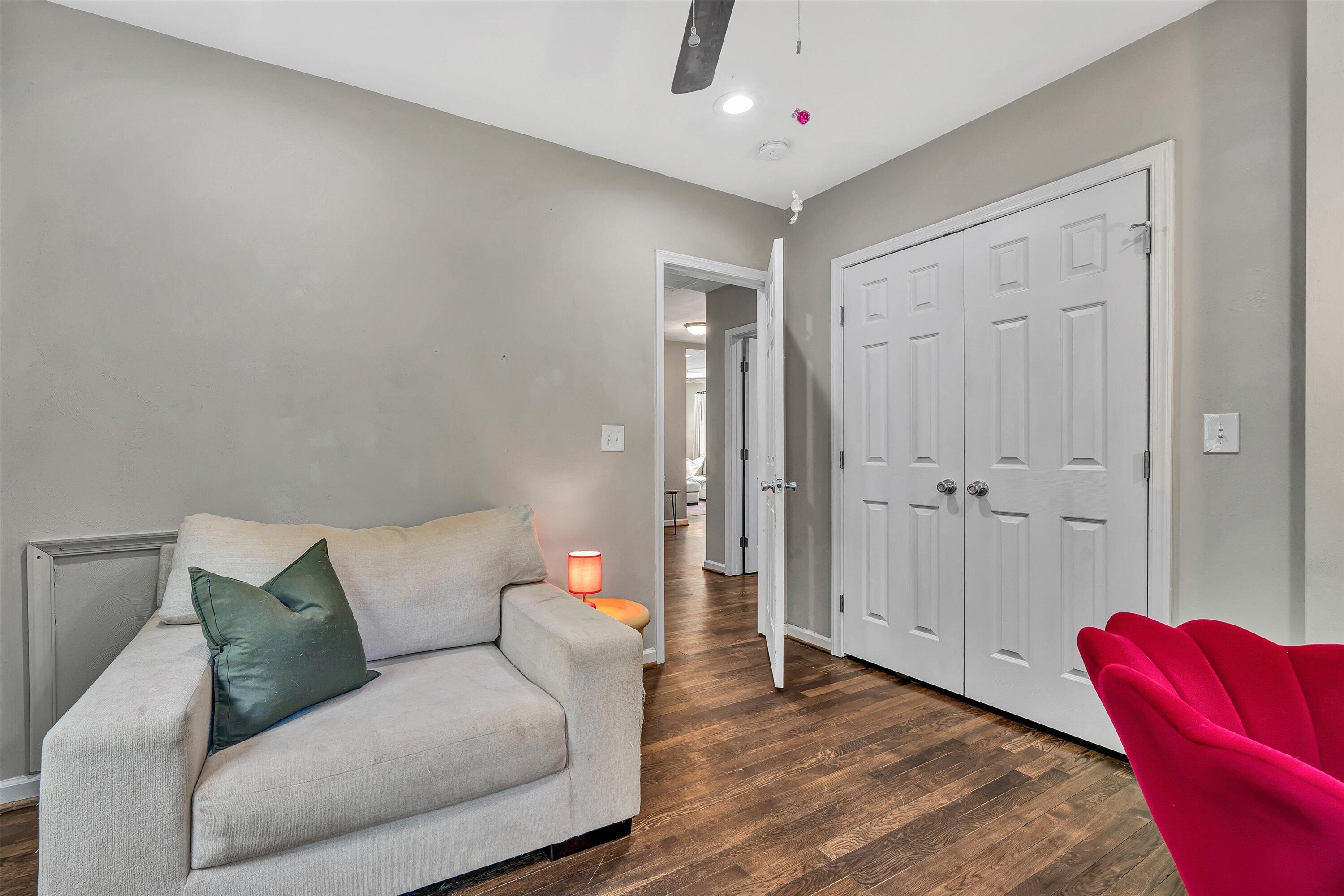 324 Jamie LN