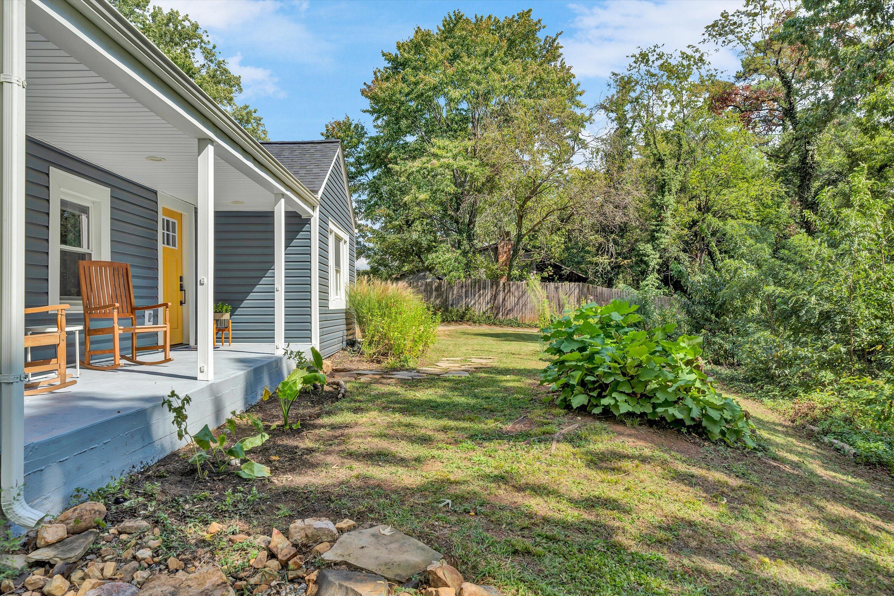 324 Jamie LN