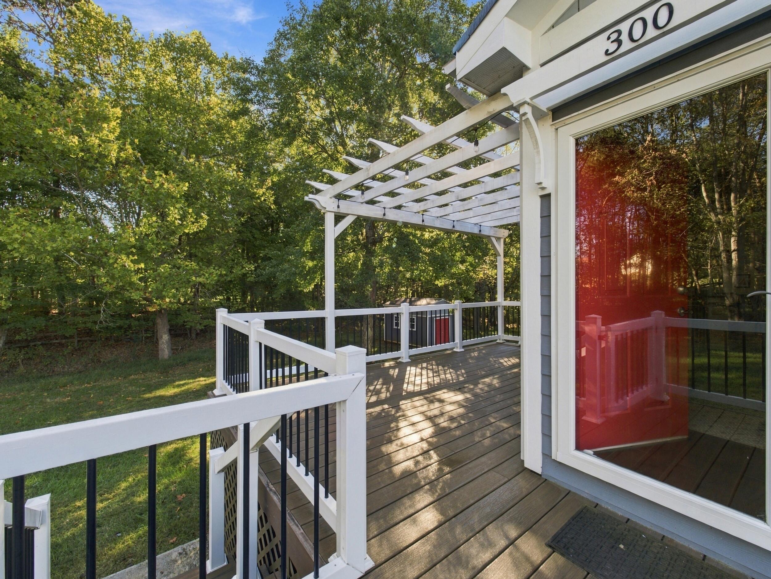 300 Belle Isle DR