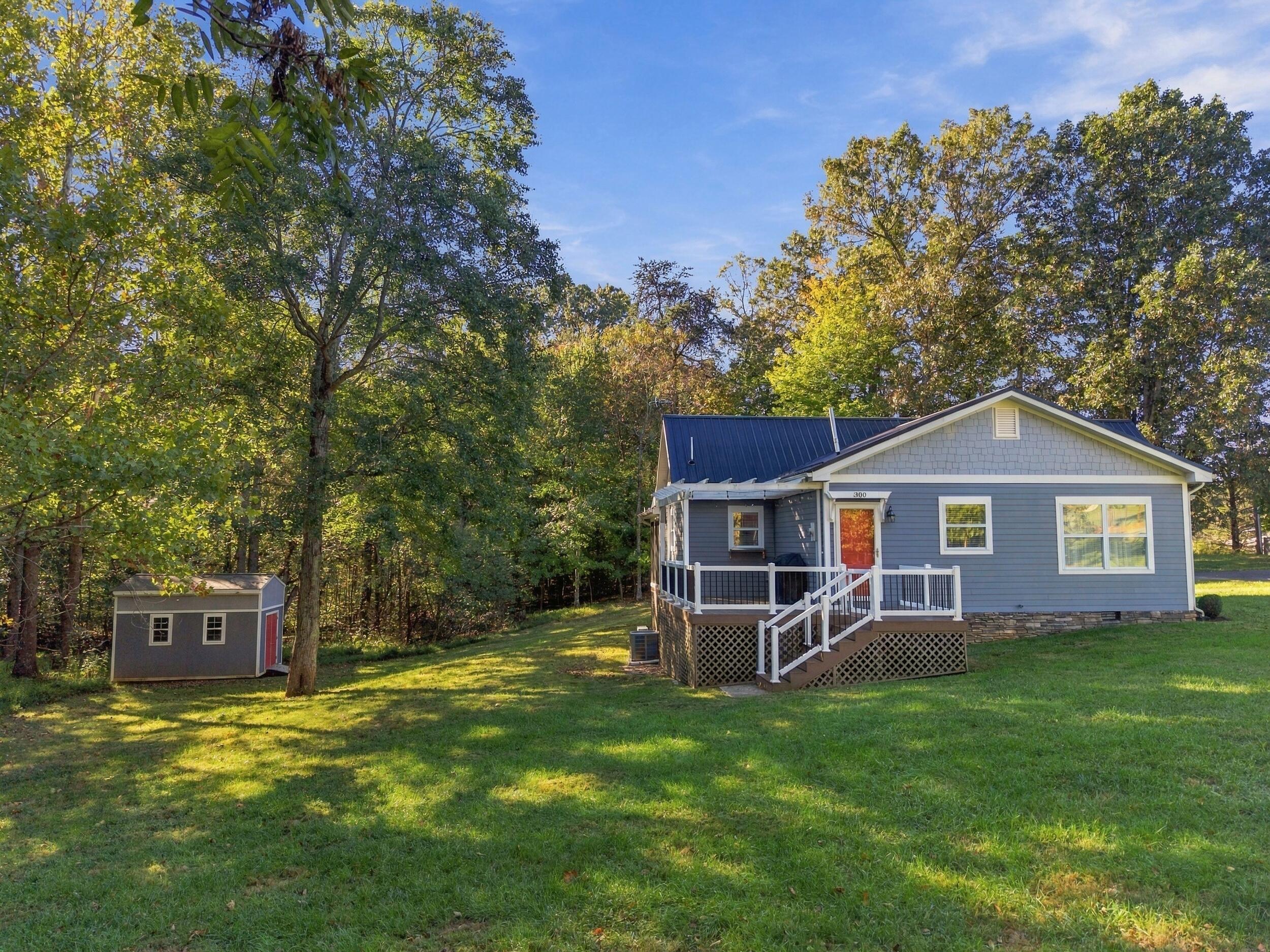 300 Belle Isle DR