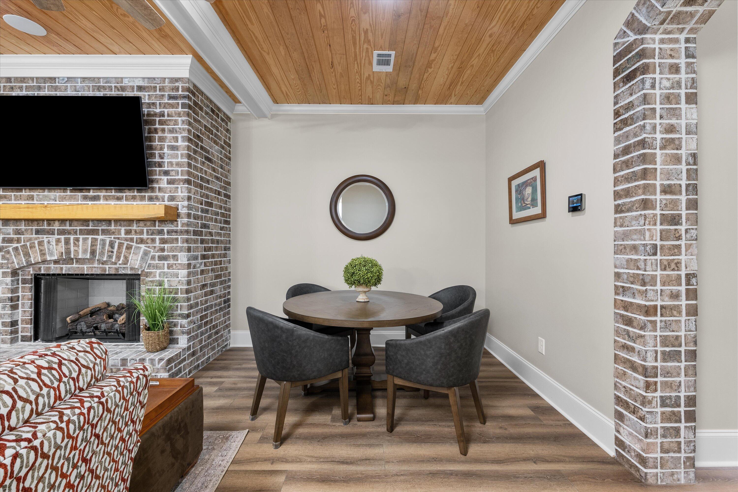 4102 VERN SIKKING Road