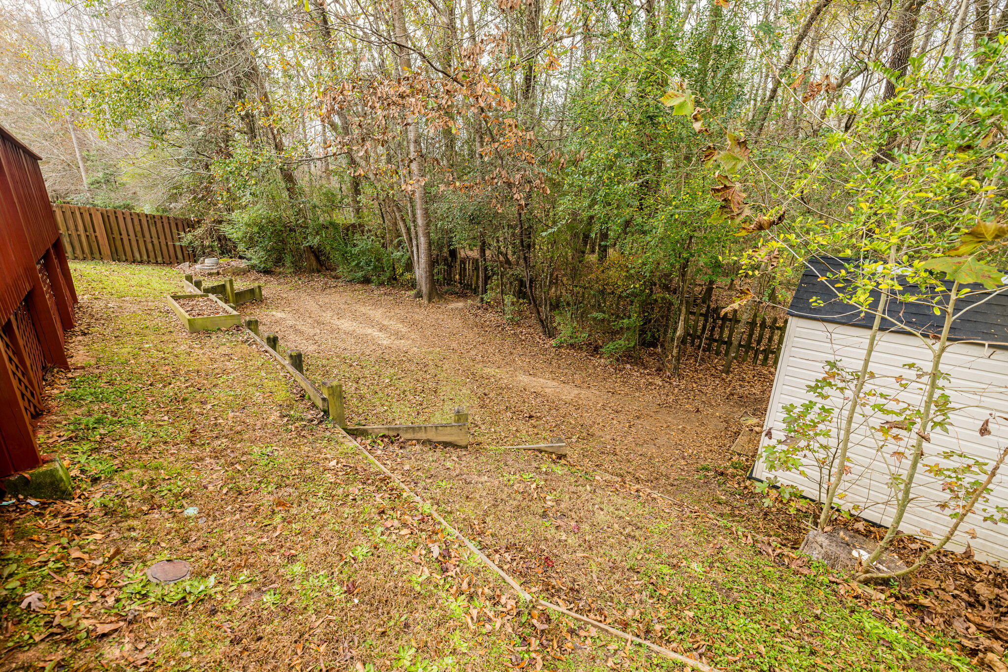 4562 COUNTRY GLEN Circle