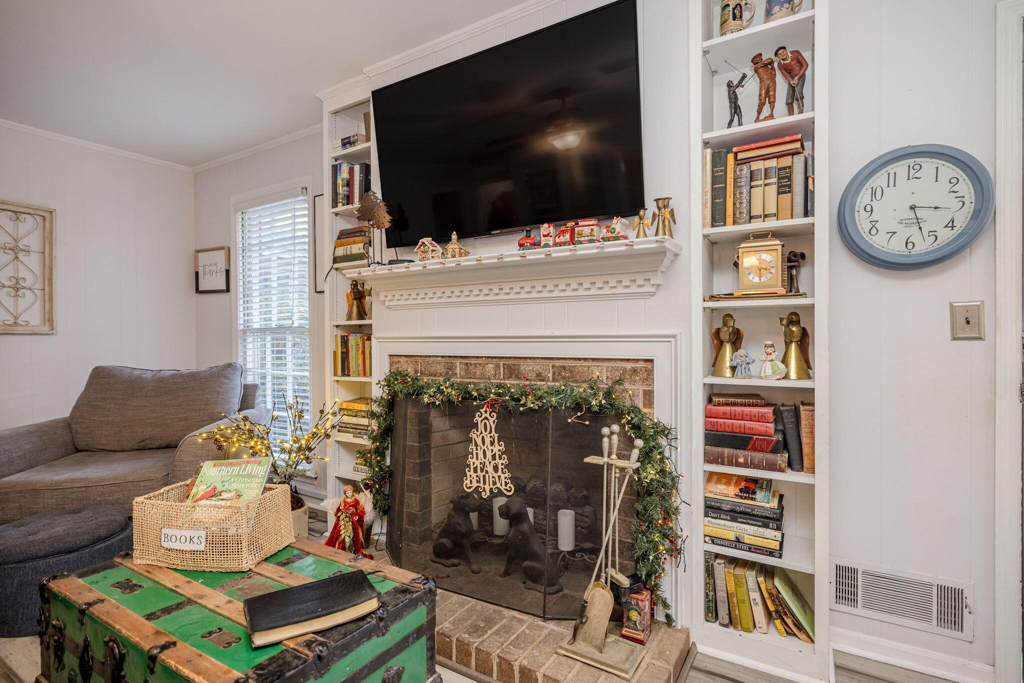 3320 QUAKER SPRING Court