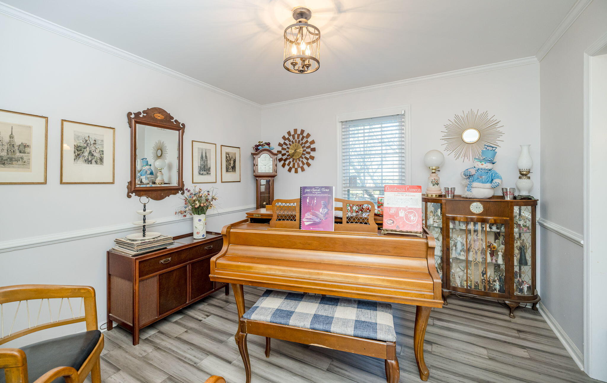 3320 QUAKER SPRING Court