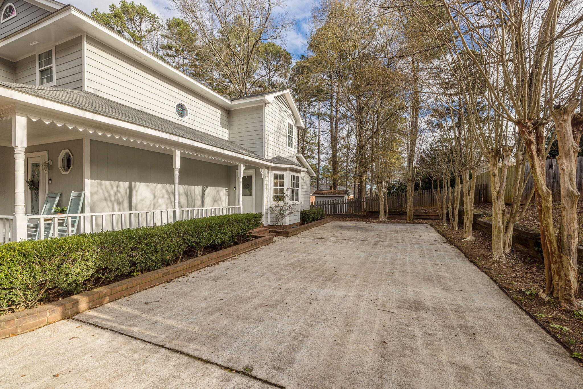 124 MAPLE CREEK Drive