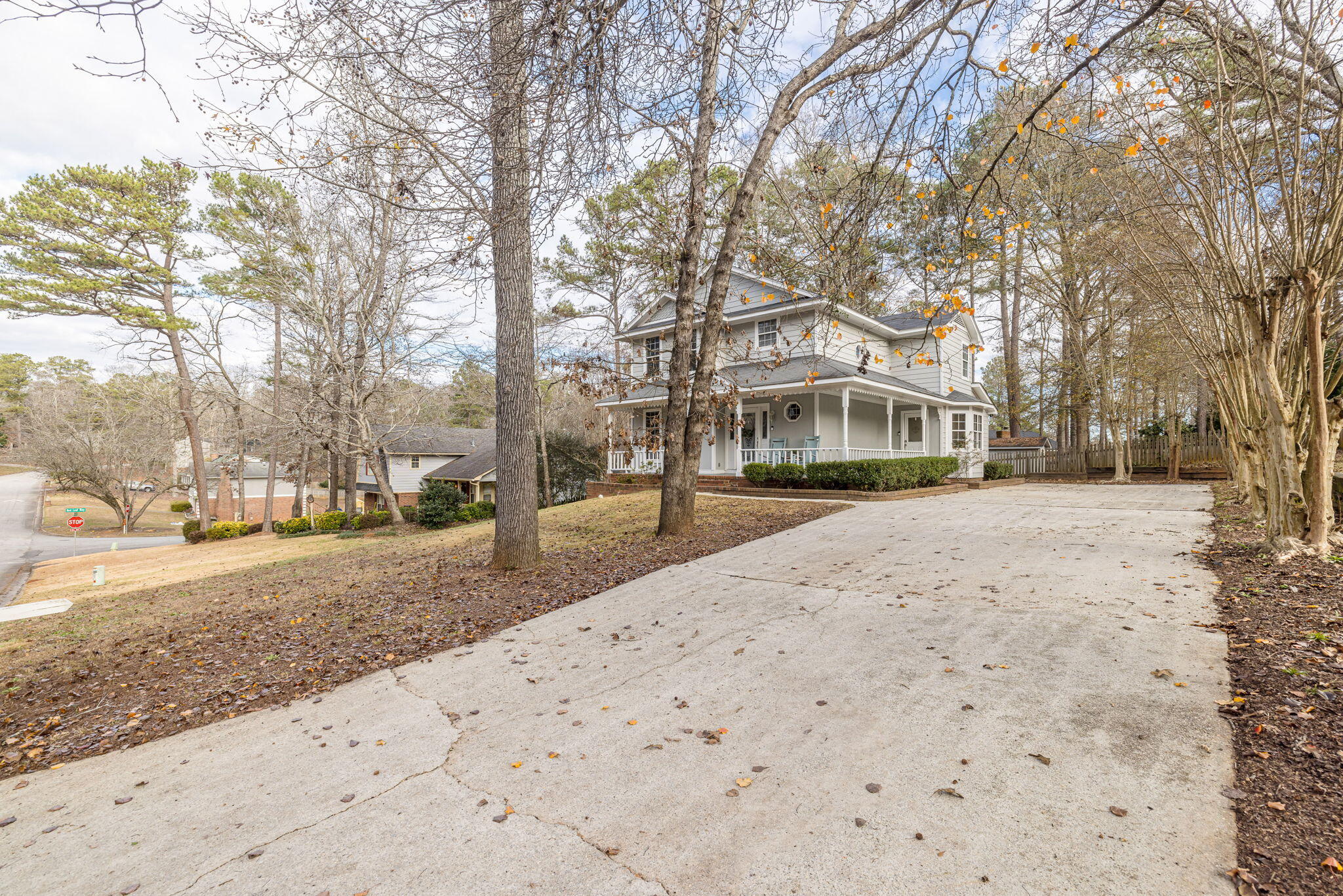 124 MAPLE CREEK Drive