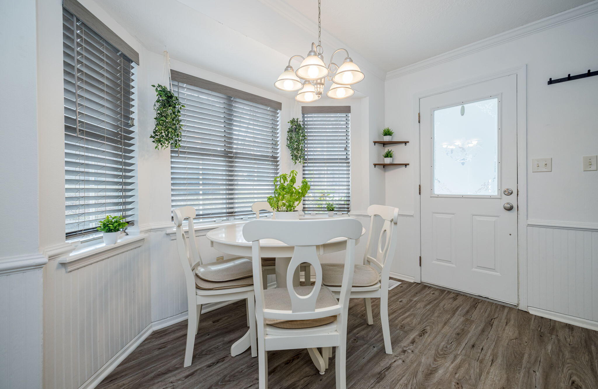 124 MAPLE CREEK Drive