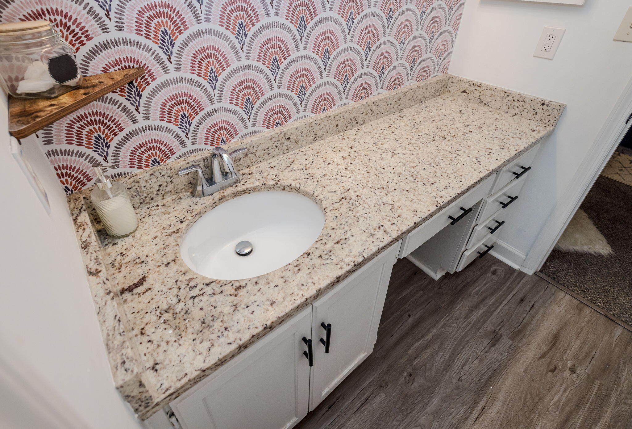 124 MAPLE CREEK Drive