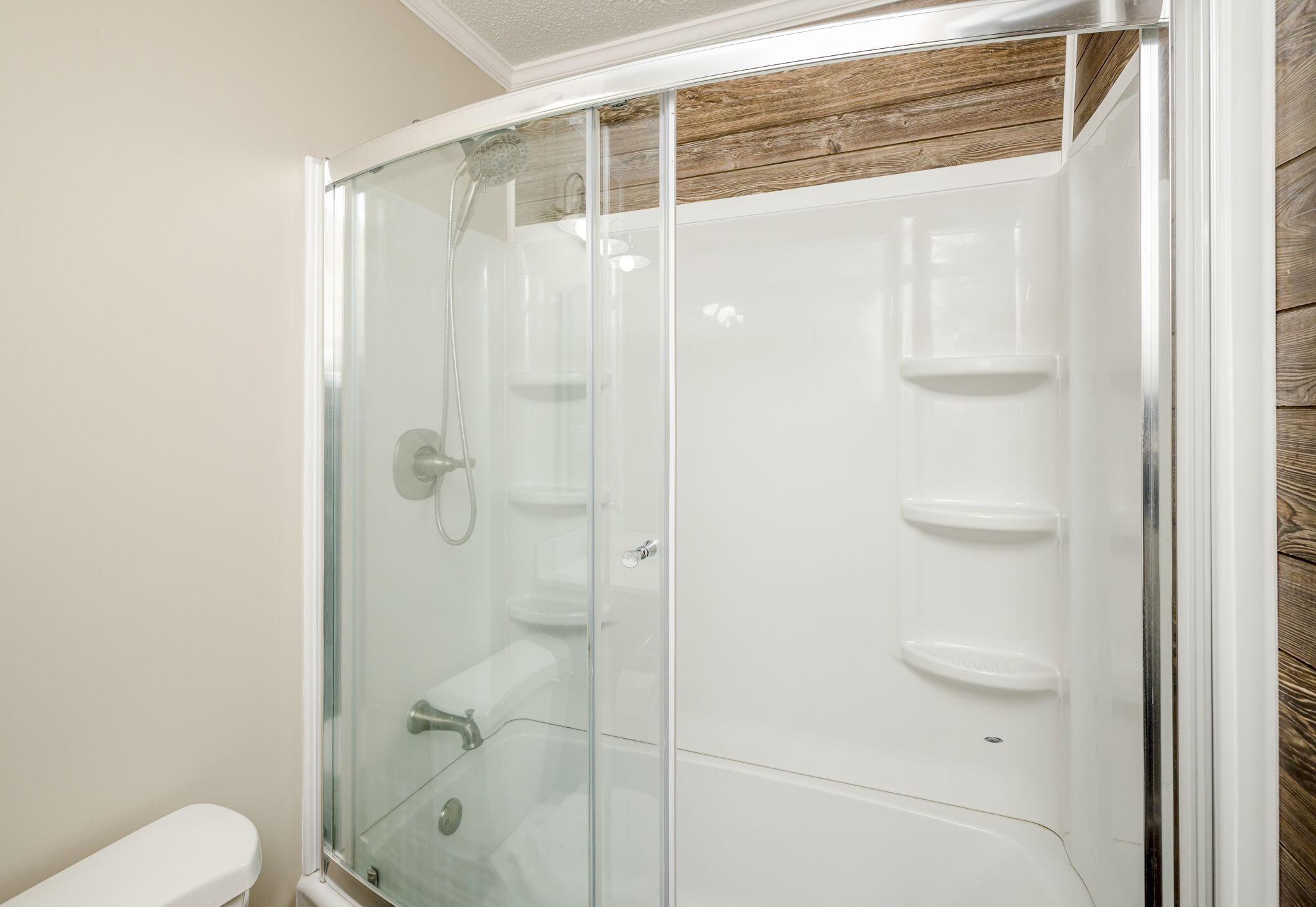 120 GARDNERS MILL Road