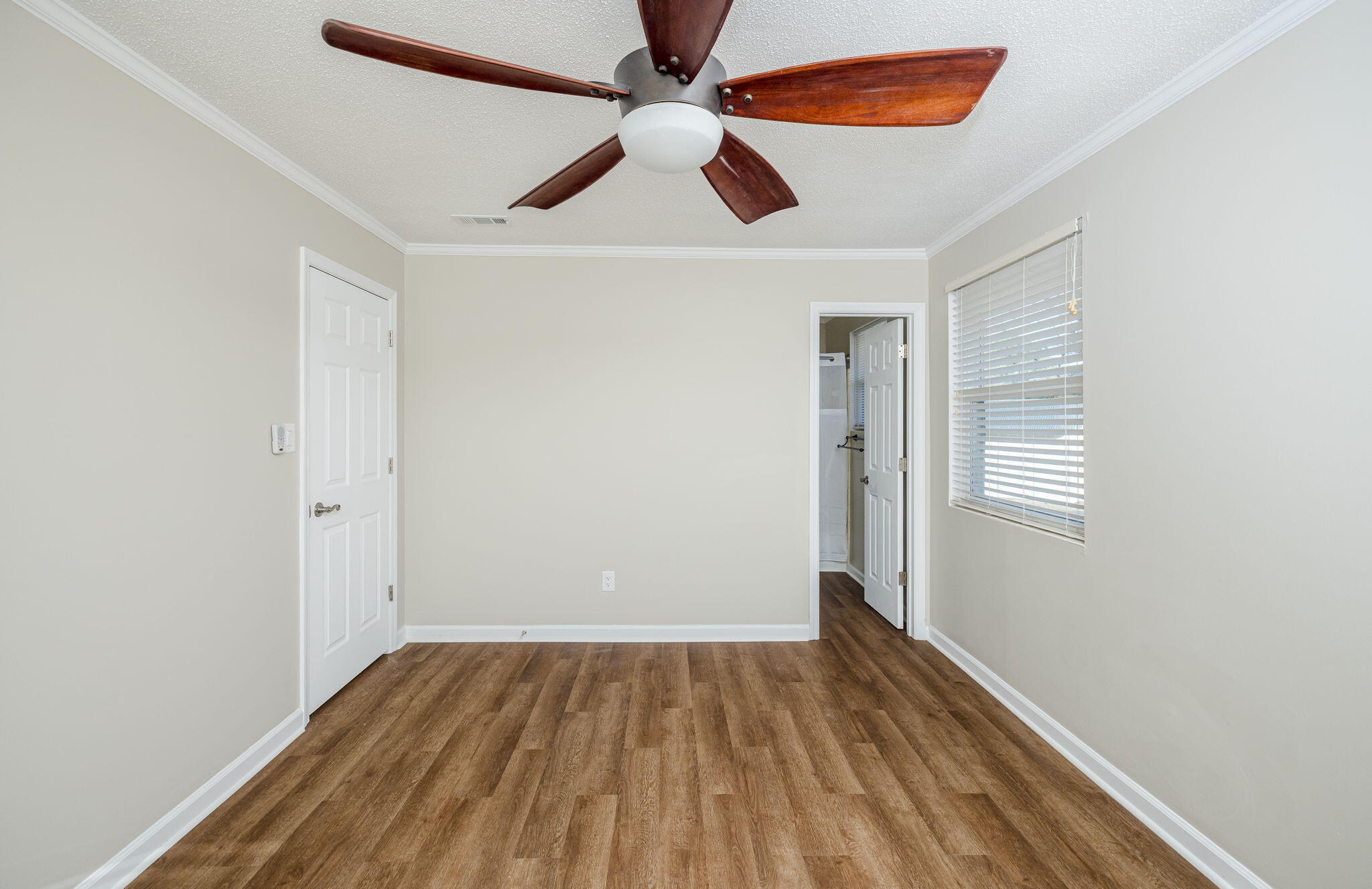 120 GARDNERS MILL Road