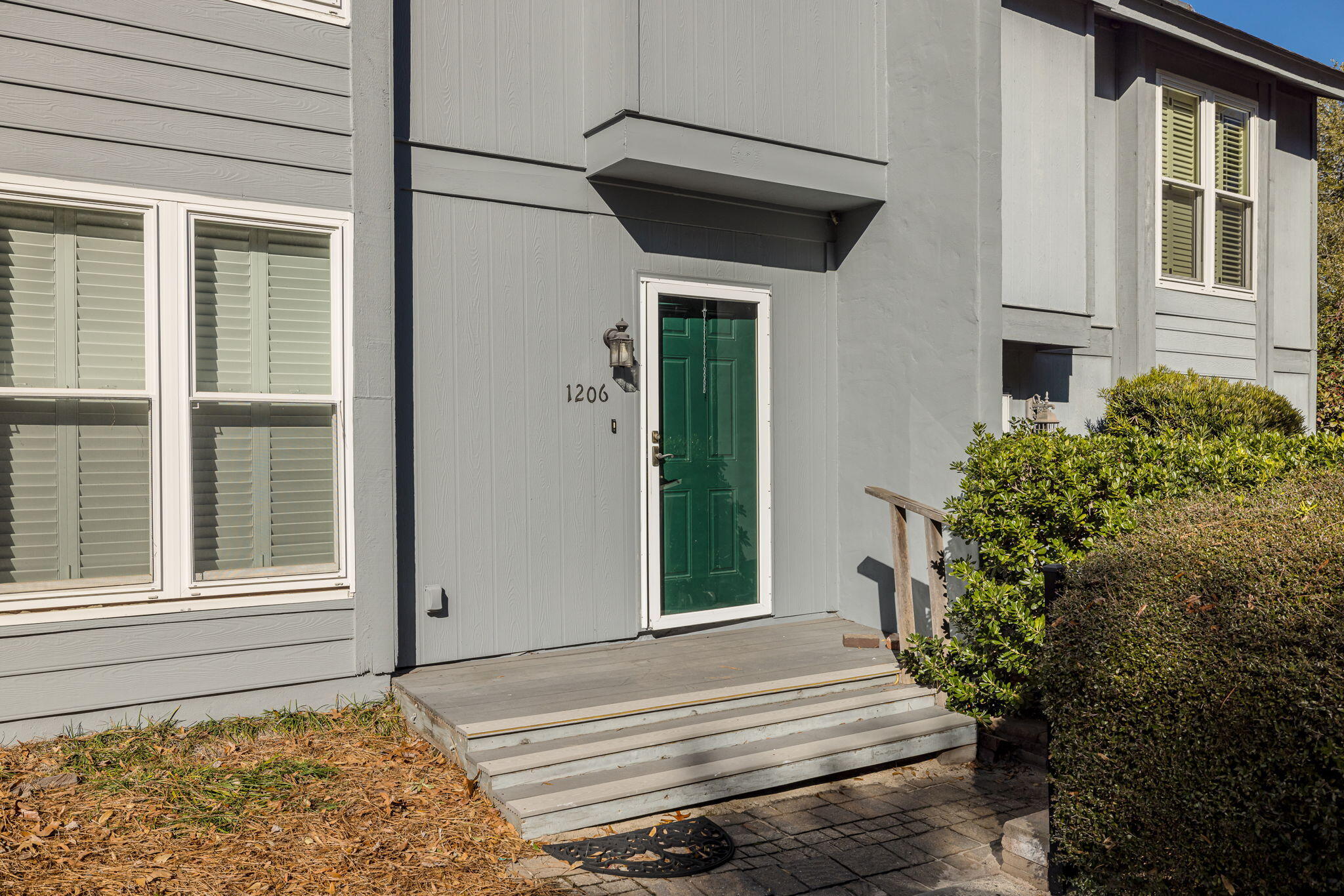 1206 SANDE HILL Place