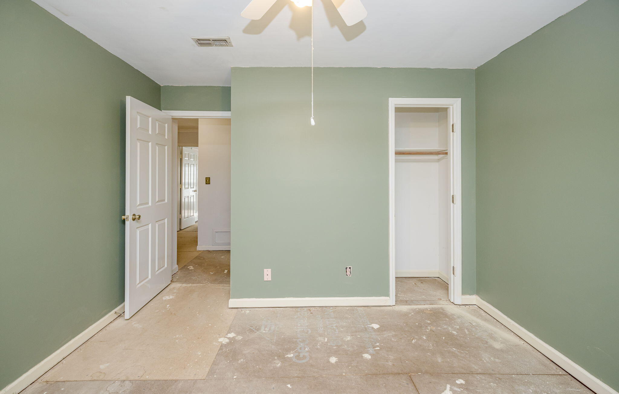 1206 SANDE HILL Place