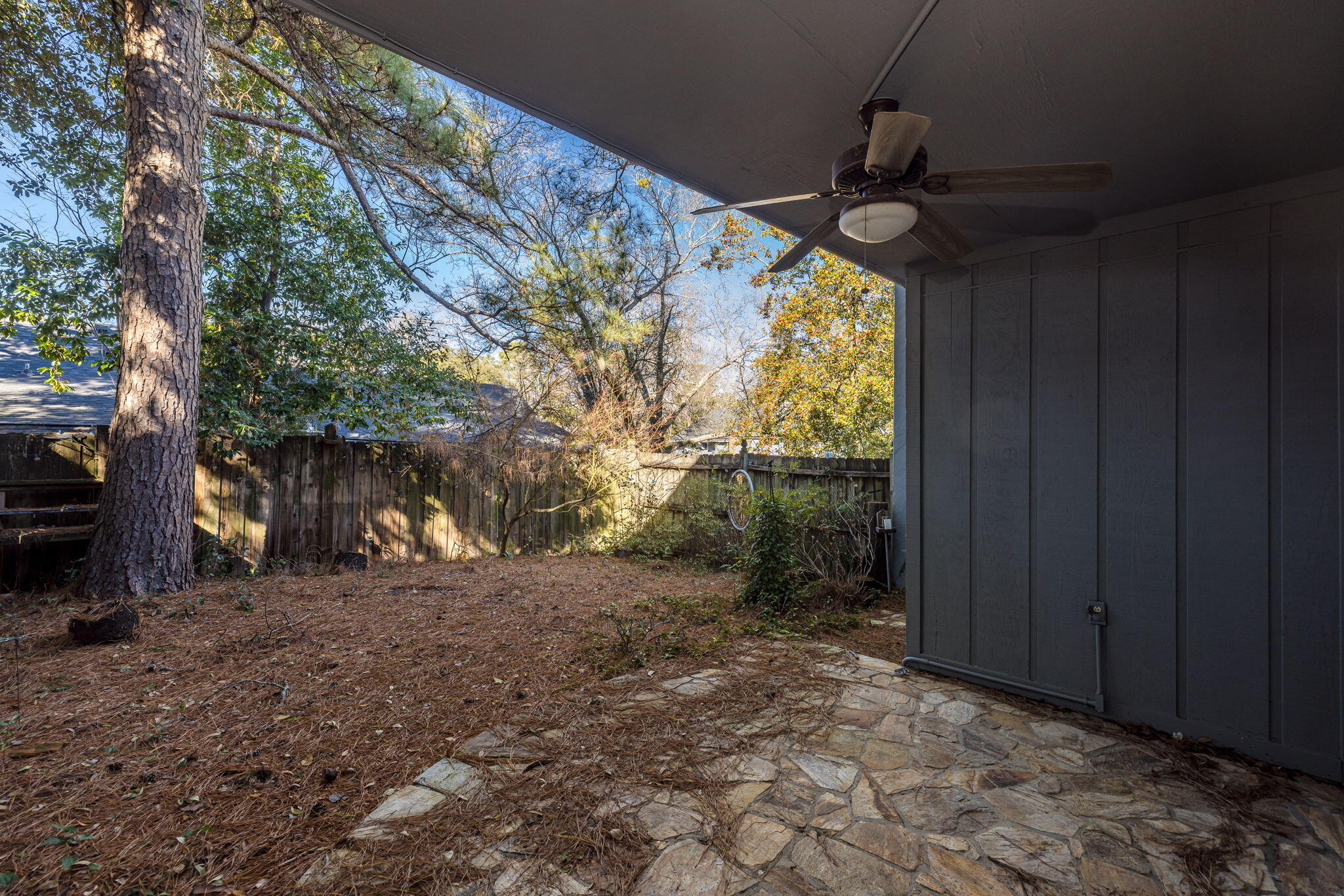 1206 SANDE HILL Place