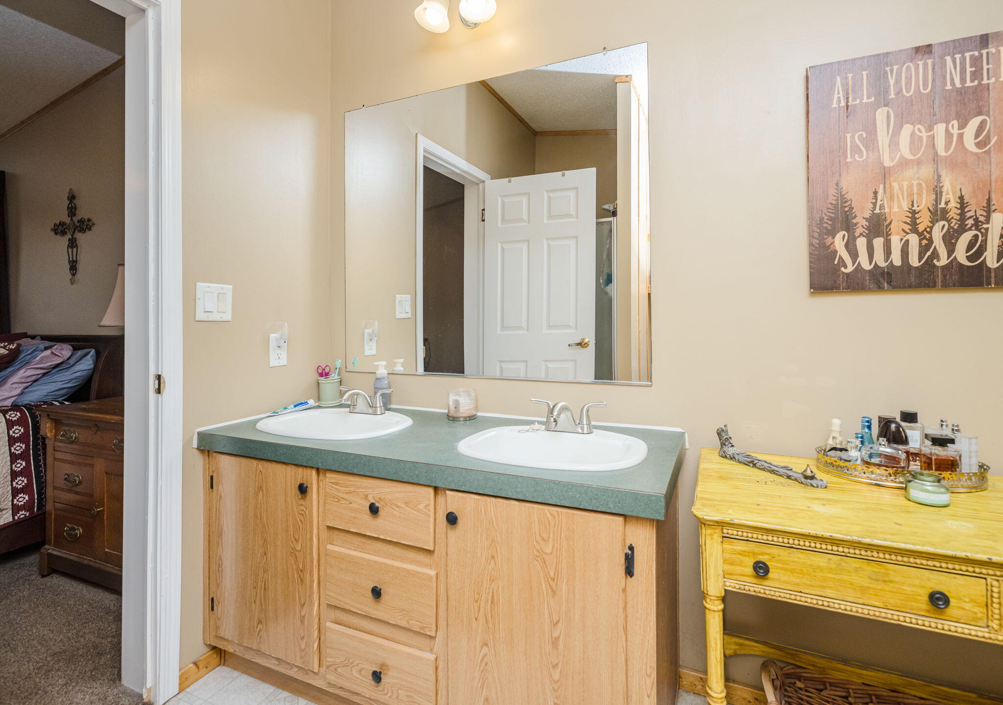 1565 POWELL CHURCH Road