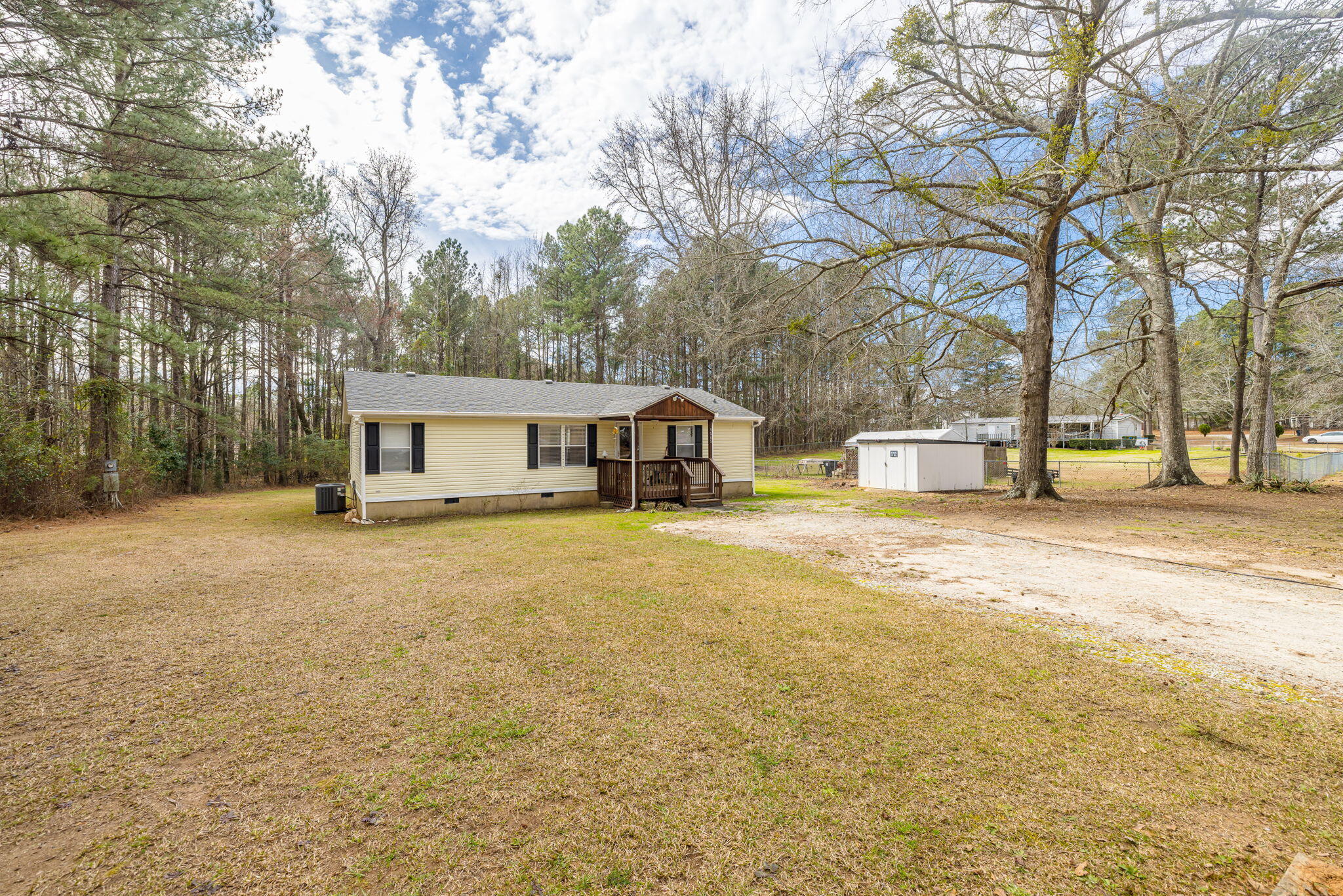 1565 POWELL CHURCH Road