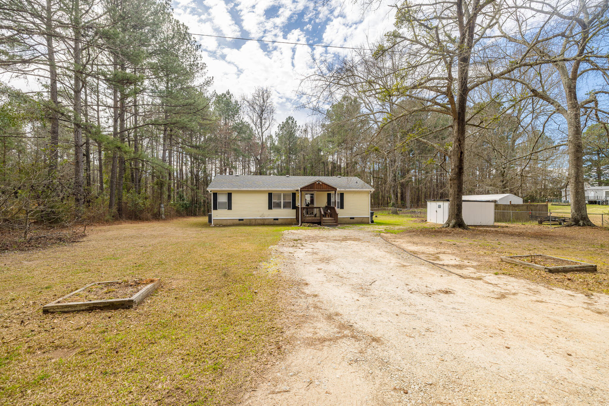 1565 POWELL CHURCH Road