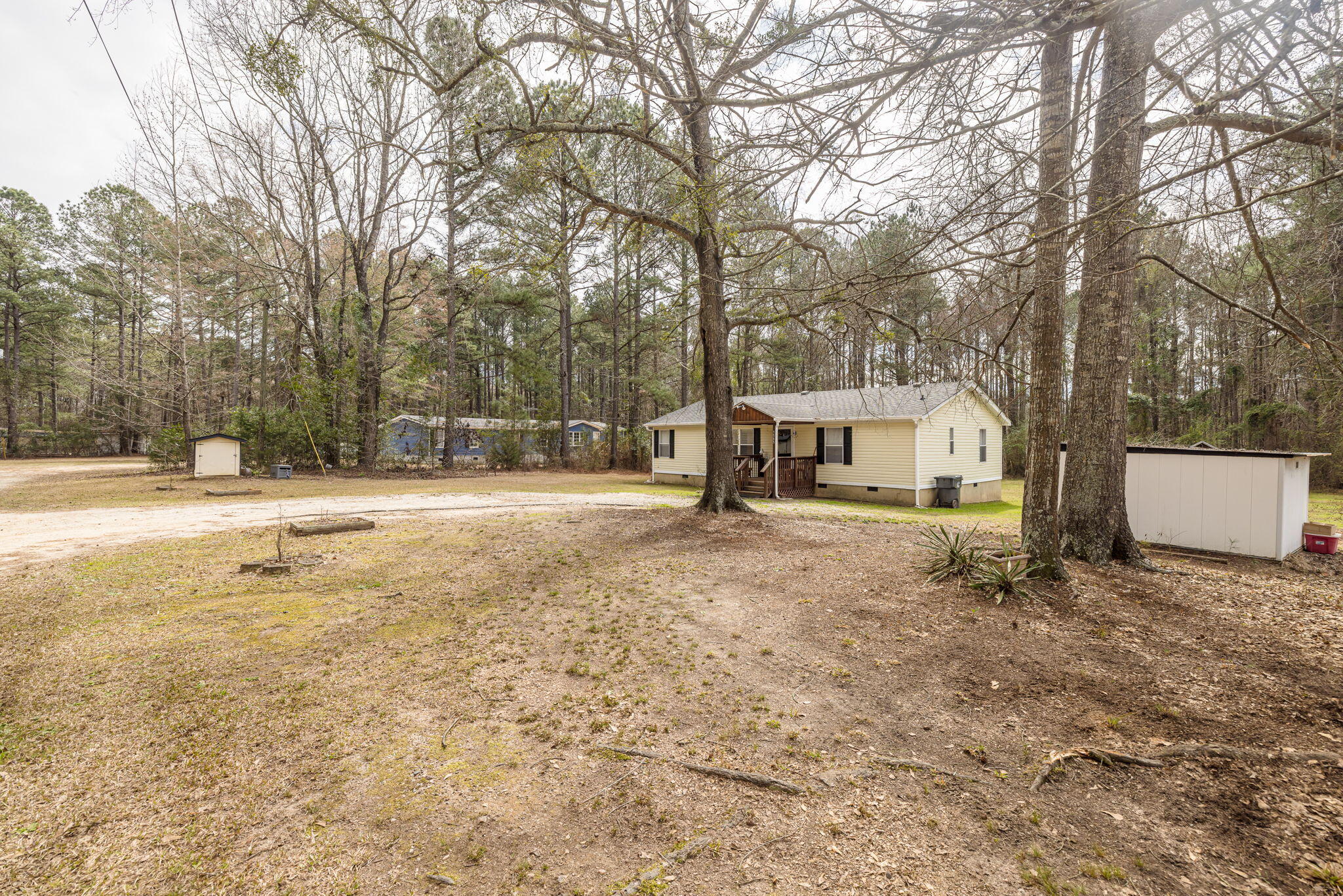 1565 POWELL CHURCH Road