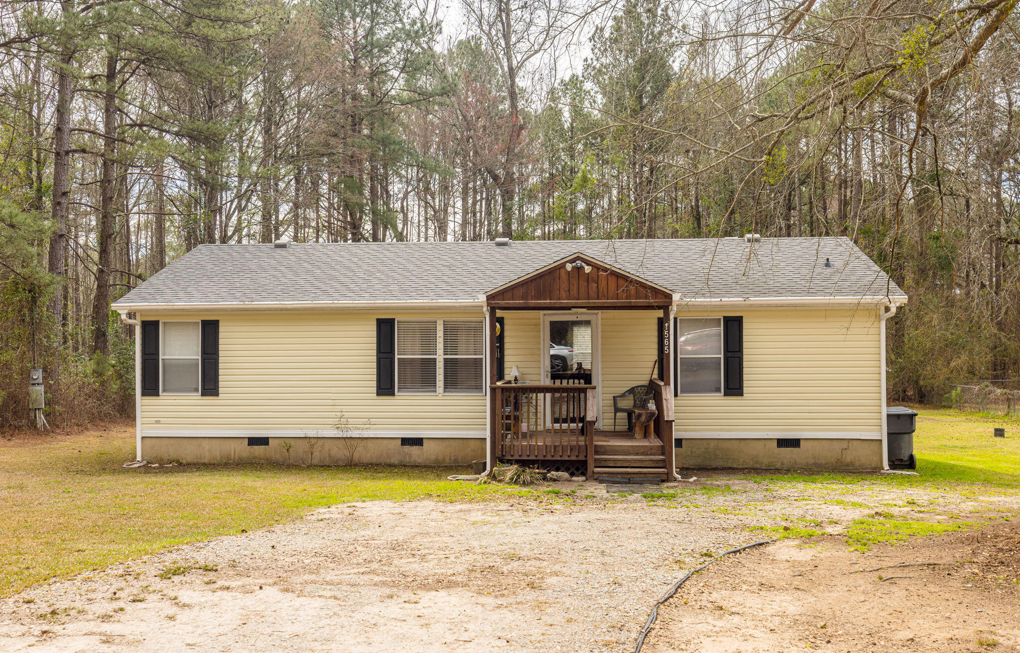 1565 POWELL CHURCH Road