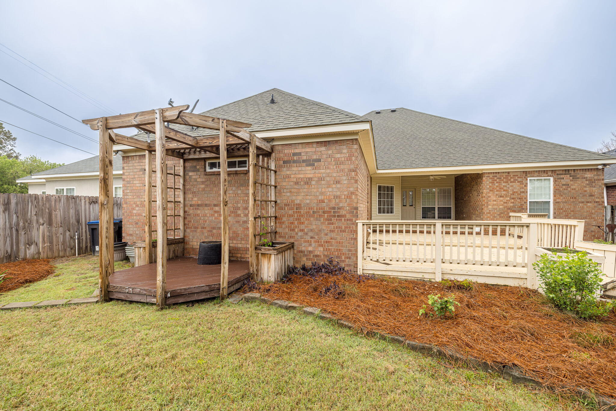 2210 LARKS Court