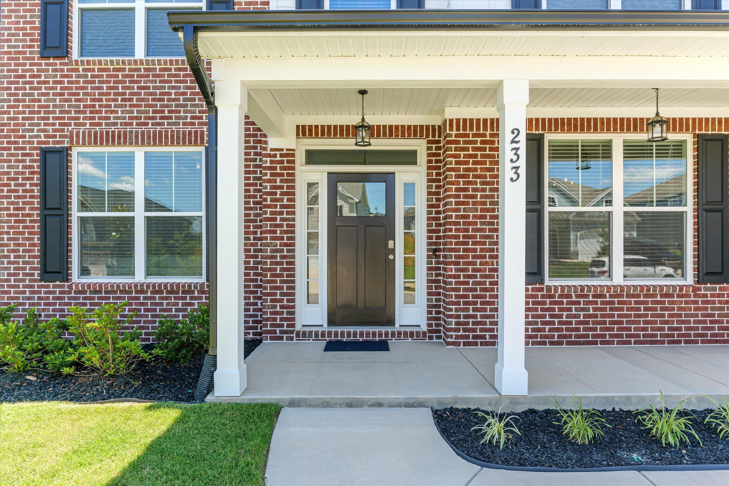 233 PROMINENCE Drive