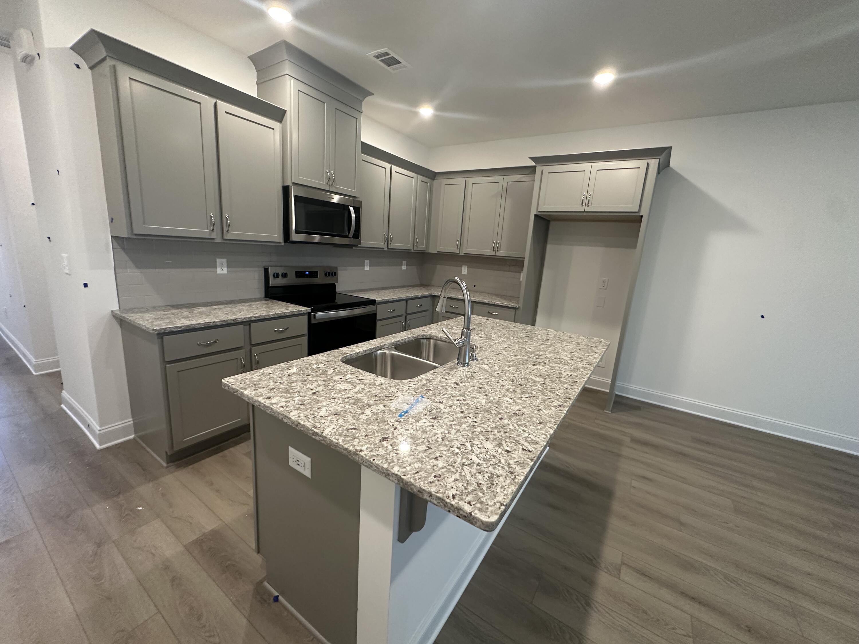 16C PRIMROSE Drive, 16C