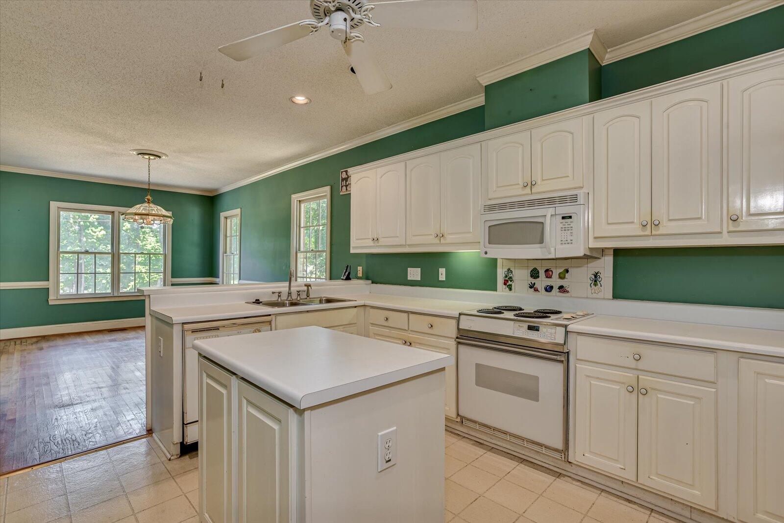 783 SPRINGBROOK Circle