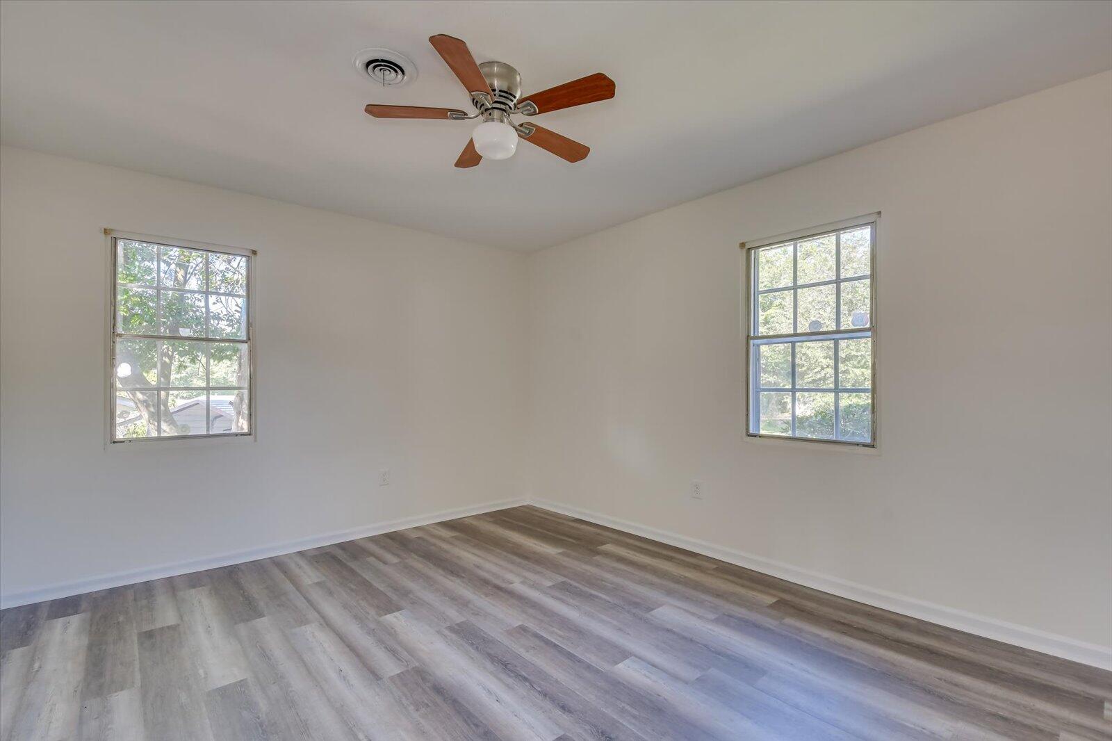 3606 ROLLING MEADOWS Drive