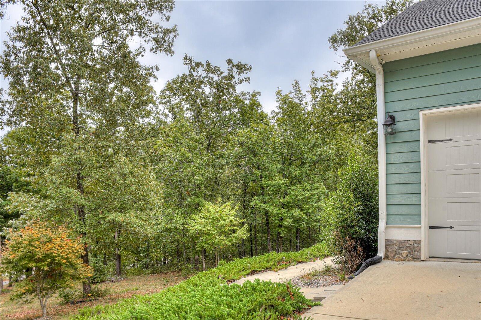 4046 HORSHAM TRAIL Trail