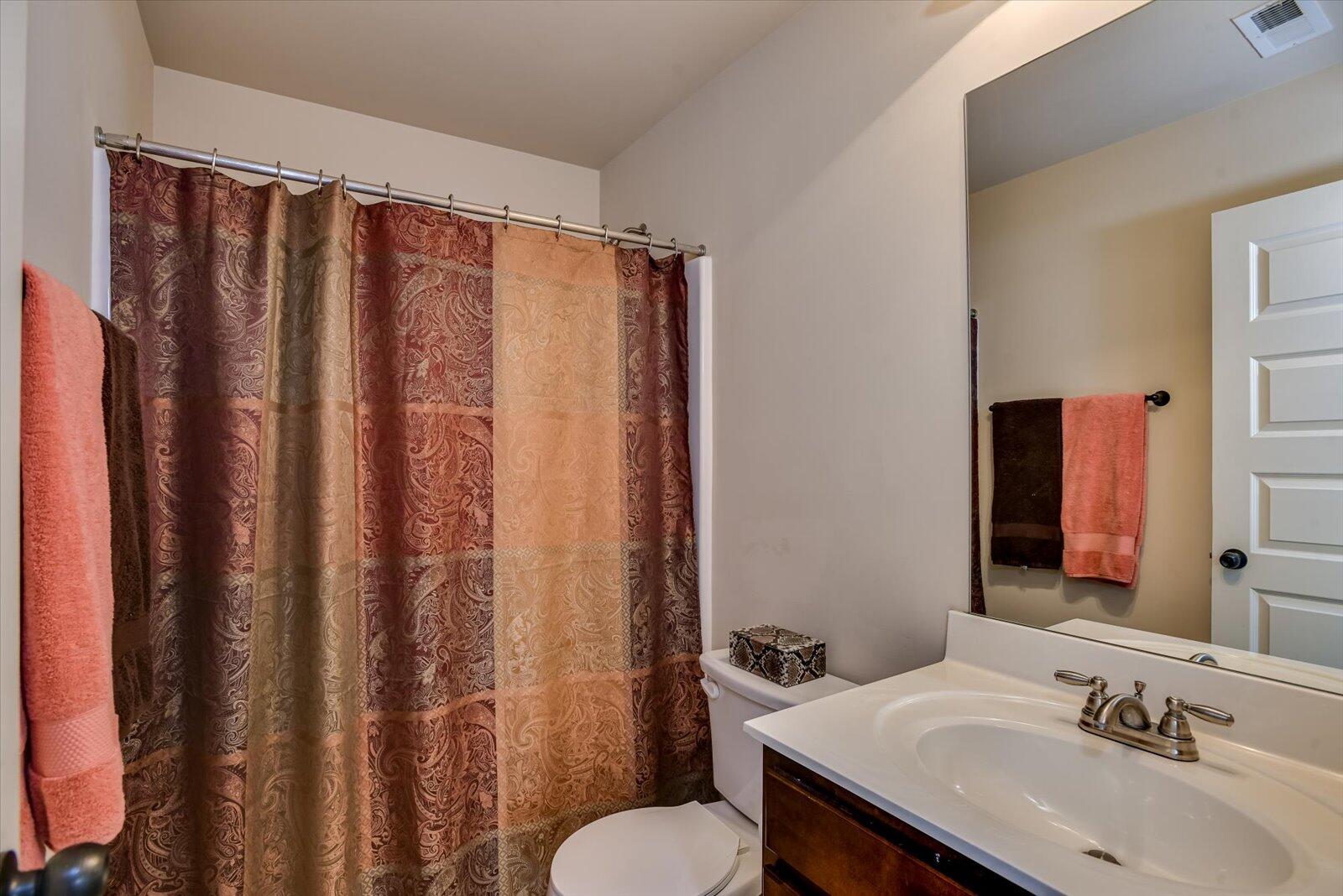 864 ROLLO DOMINO Circle