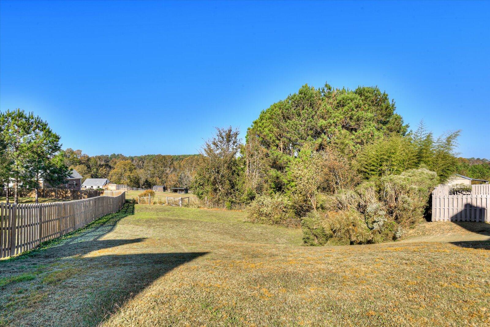 864 ROLLO DOMINO Circle