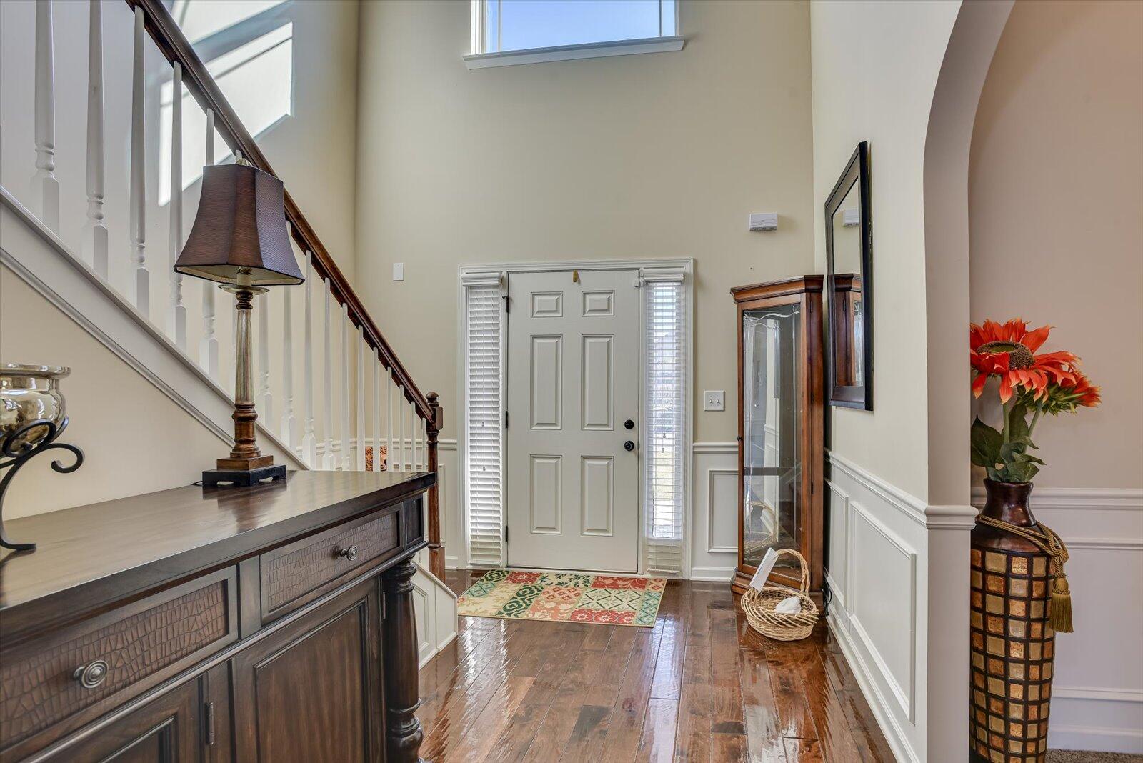 864 ROLLO DOMINO Circle