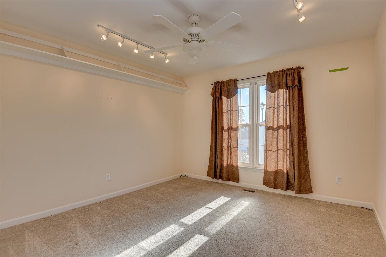 2931 HILLCREEK Drive