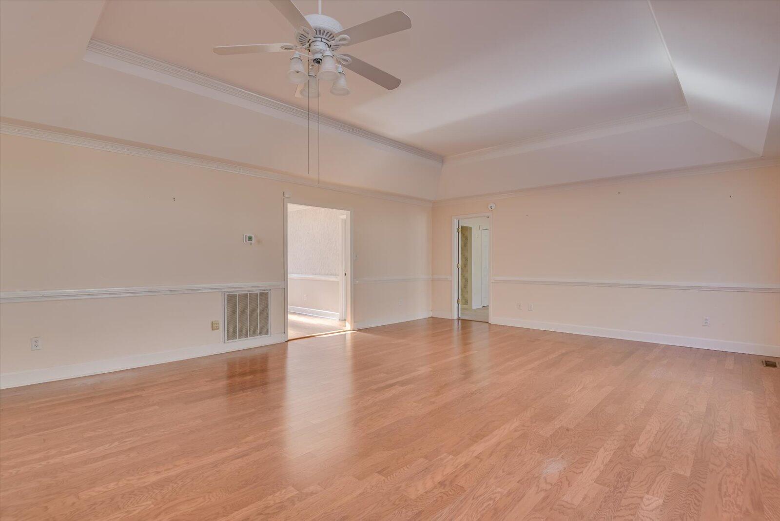 2931 HILLCREEK Drive