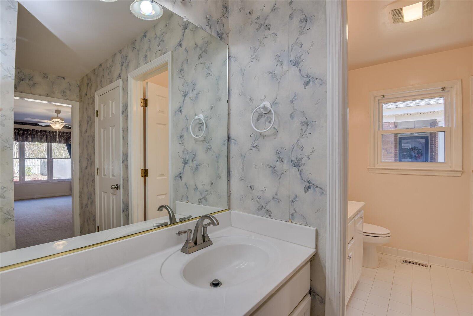 2931 HILLCREEK Drive