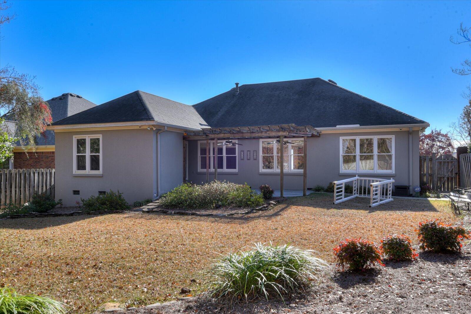 2931 HILLCREEK Drive