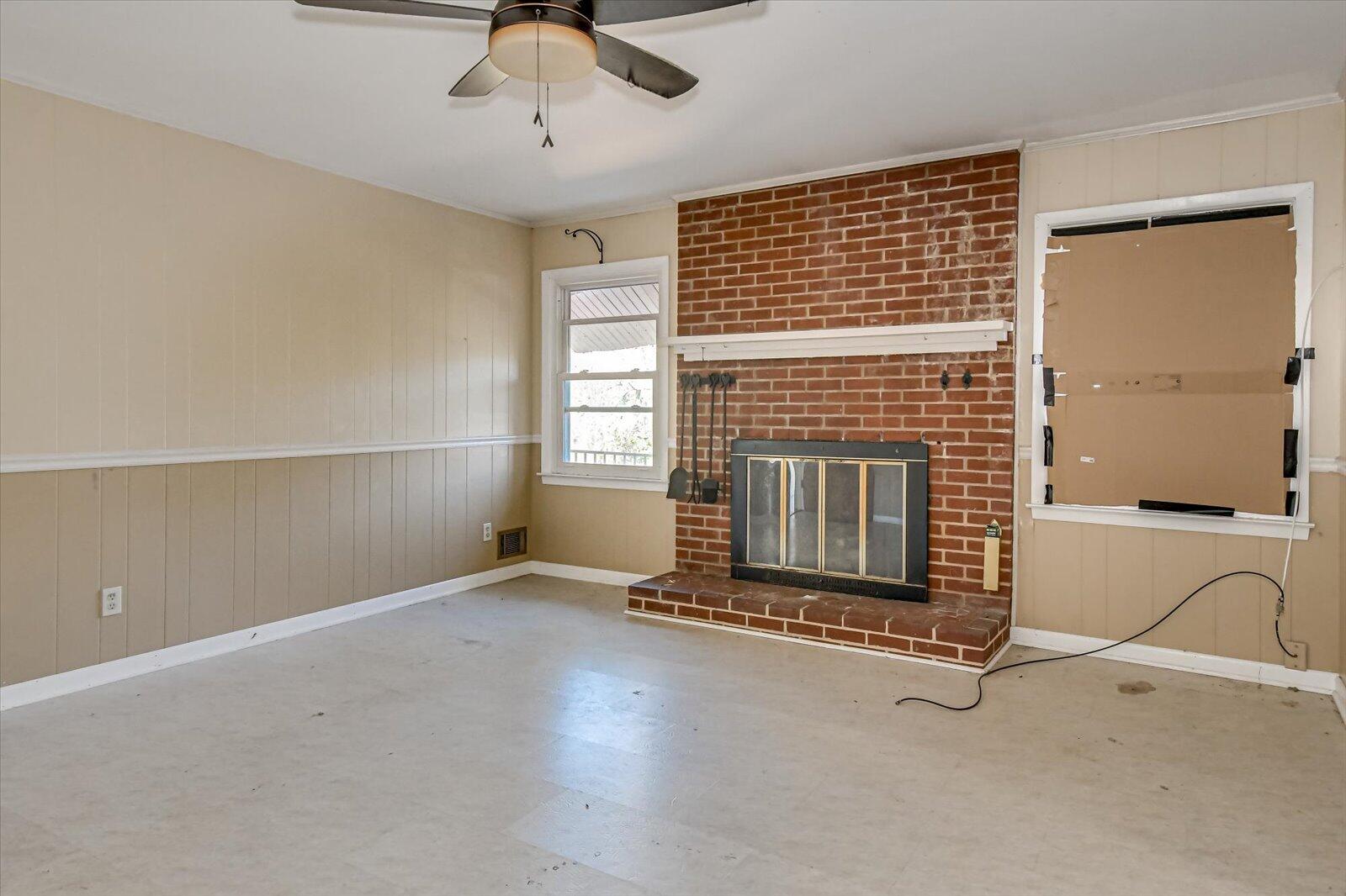 4573 OAKLEY PIRKLE Road