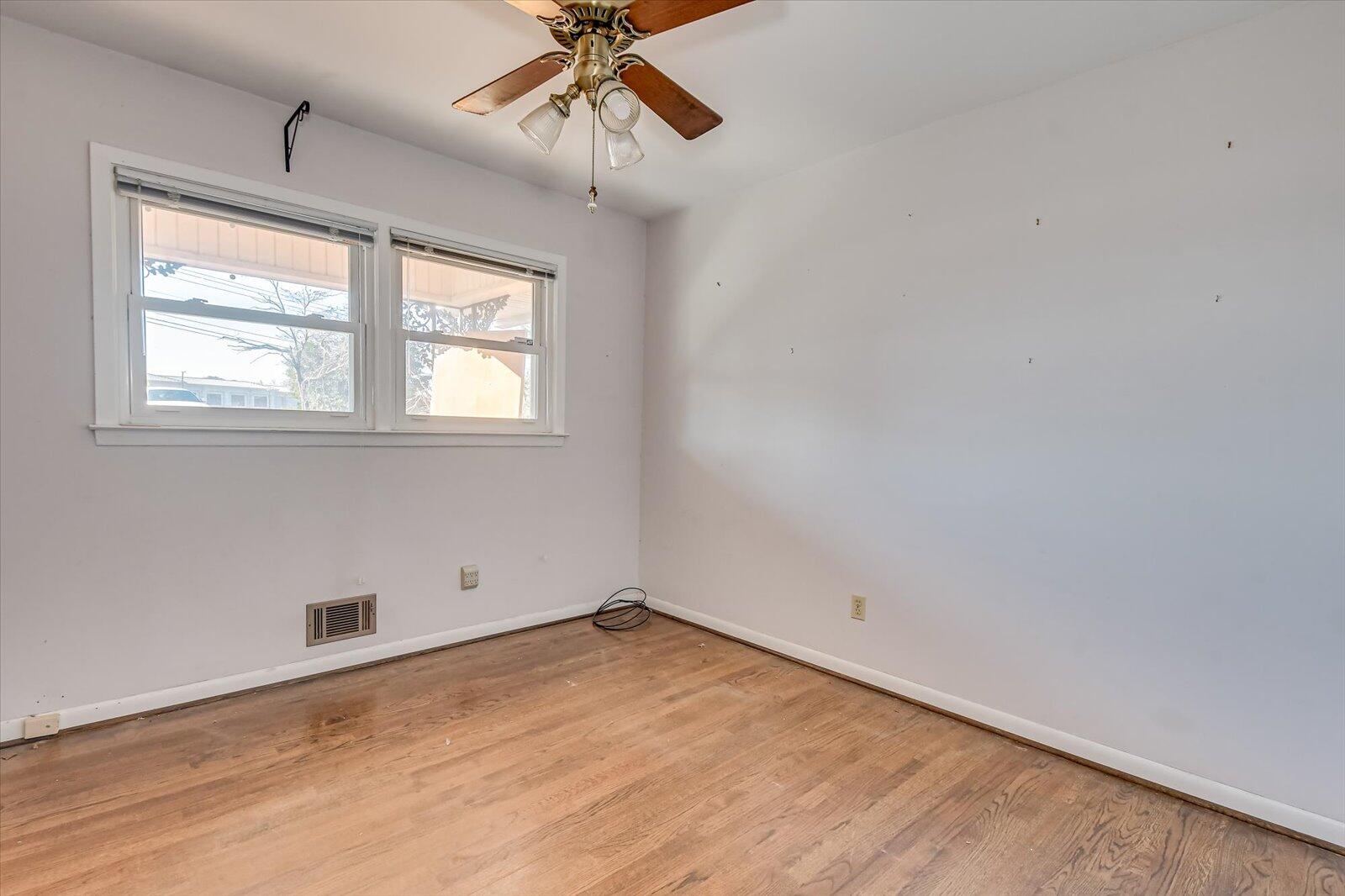 4573 OAKLEY PIRKLE Road