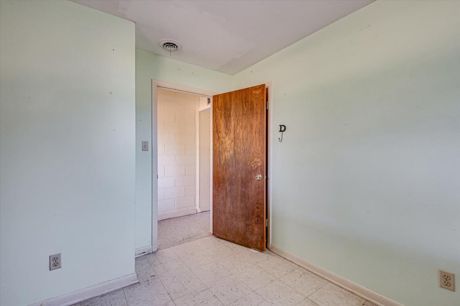 4573 OAKLEY PIRKLE Road