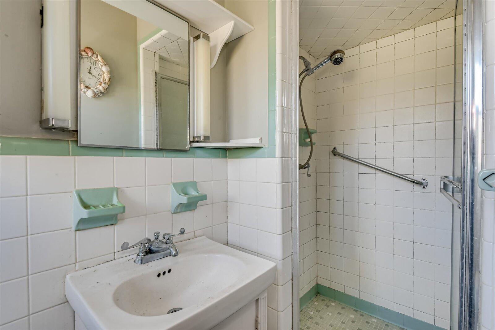 4573 OAKLEY PIRKLE Road