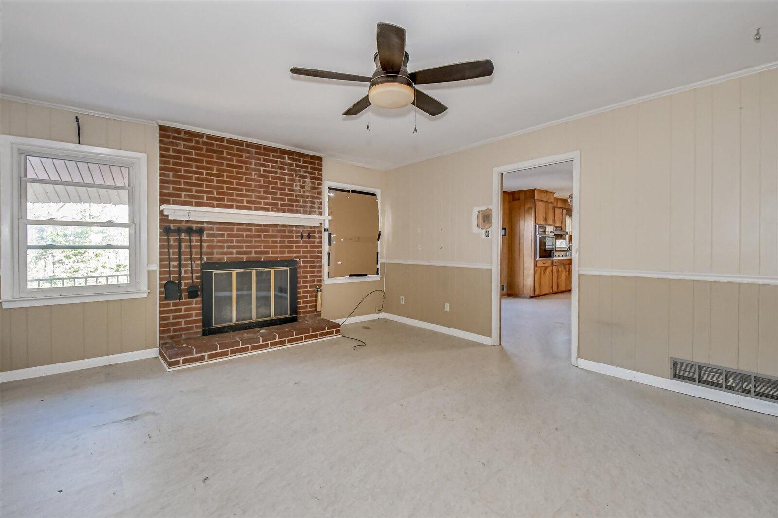 4573 OAKLEY PIRKLE Road